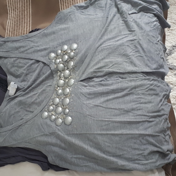 😊Shirts bundler of 4 - Picture 3 of 5